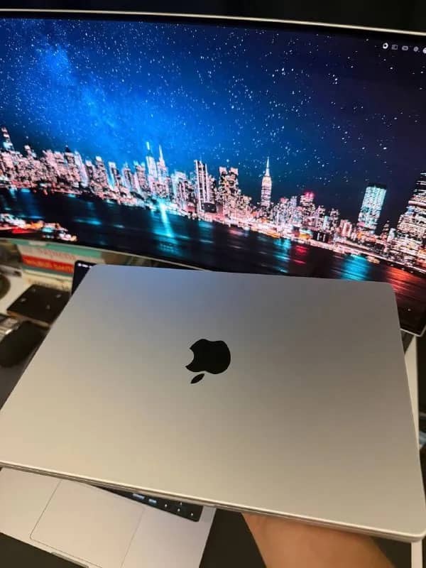MacBook Pro M4 Pro (24/512GB) — Тбилиси — 4 600 ₾