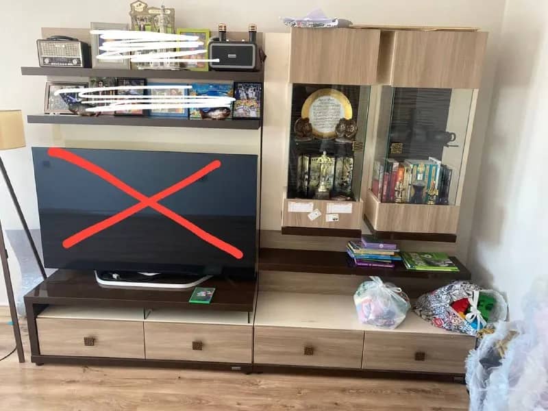 Стенка под ТВ из 2-х частей, известной марки — Анталия — 7 000 ₺
