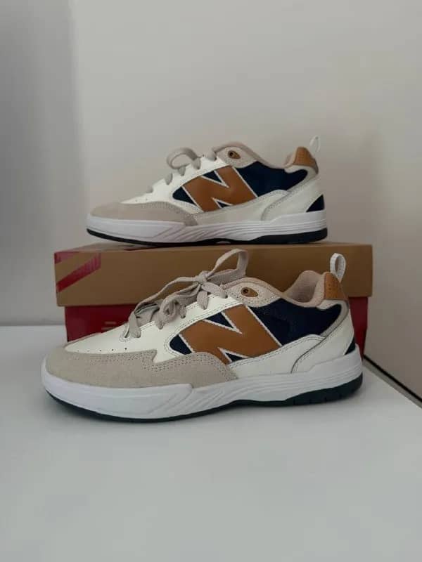 Кроссовки New Balance 43 новые оригинальные — Батуми — 150 ₾