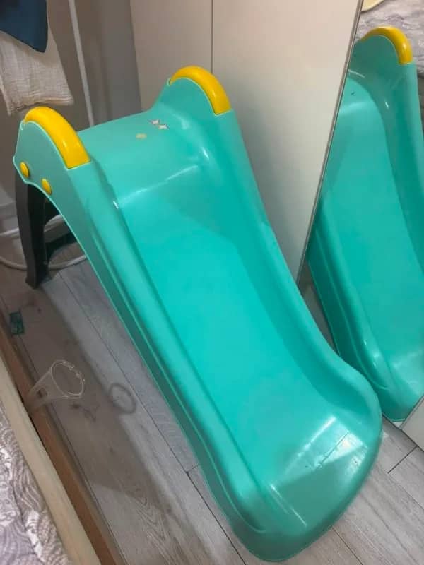 Детская горка в отличном состоянии — Анталия — 500 ₺
