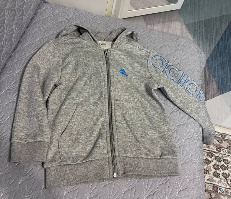 Adidas. — Алматы