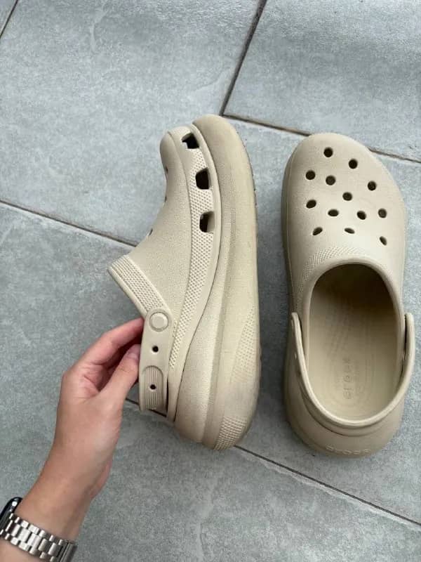 Crocs оригинал бежевые на платформе 39 — Тбилиси — 50 ₾