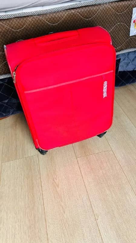 Чемодан для ручной клади American Turister — Тбилиси — 220 ₾