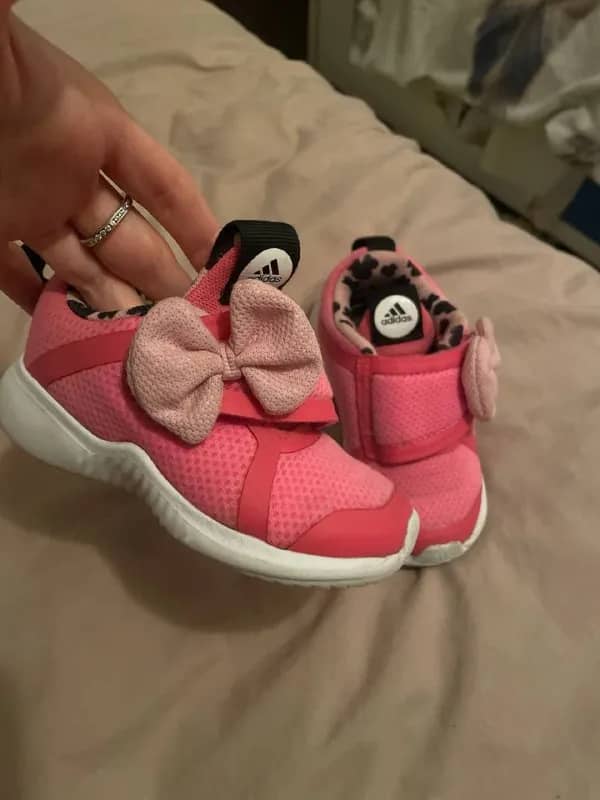 adidas Disney 22 размер. 3500 — Алматы