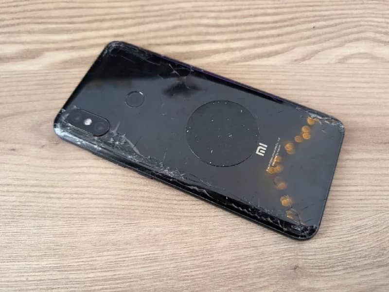 Xiaomi Mi 8. — Тбилиси — 120 ₾