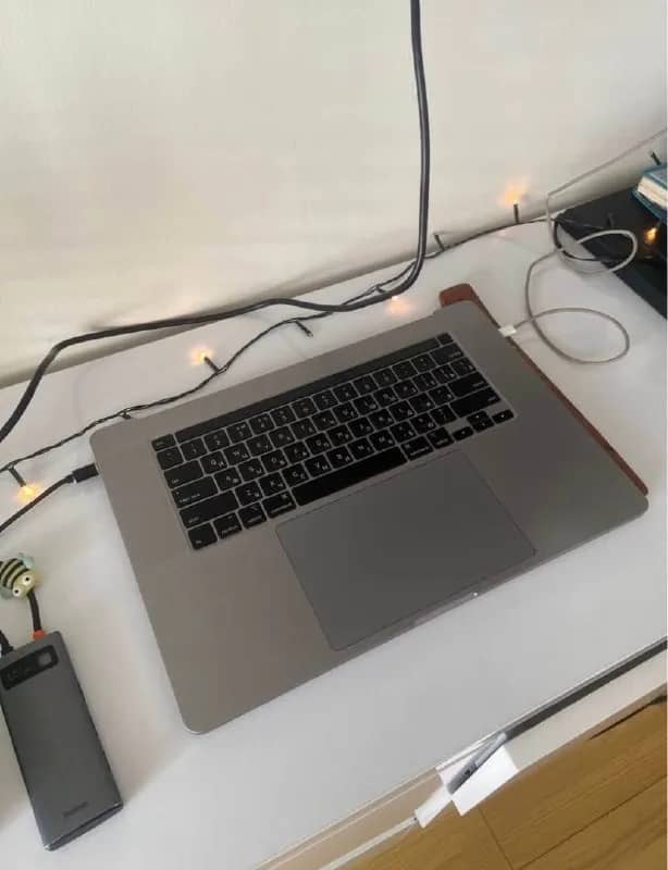 MacBook Pro 2019 16/512 i7, 16 дюймов — Батуми — 400 ₾