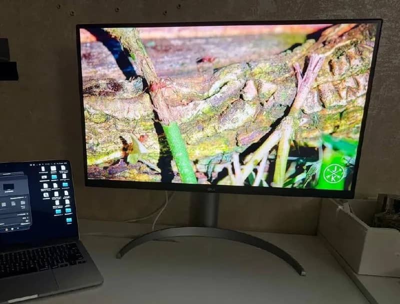 LG 27» UltraFine 27UP850K, покупался в Батуми в магазине gepa 3 месяца назад за 1500, есть чек и кор — Батуми — 1 200 ₾