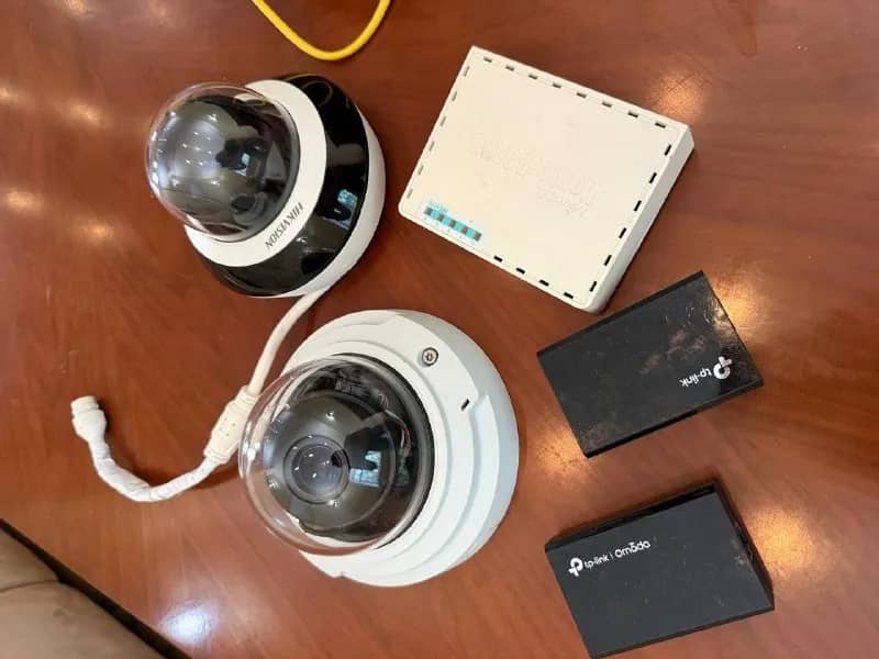 Hikvision, Axis, MikroTik. Отдам ВСЁ ОПТОМ ЗА 20 000 тенге. Без торгов. Срочно в связи с переездом. — Алматы