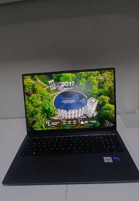 Huawei D16. — Стамбул