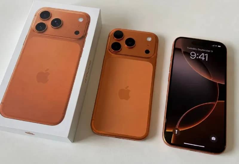iPhone 17 Pro 256 GB, eSIM only. — Батуми — 3 000 ₾