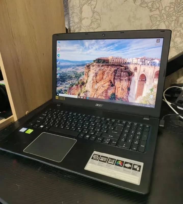 ACER ASPIRE E5-575G — ОТЛИЧНЫЙ НОУТБУК С SSD + HDD И NVIDIA 940MX! — Батуми — 450 ₾