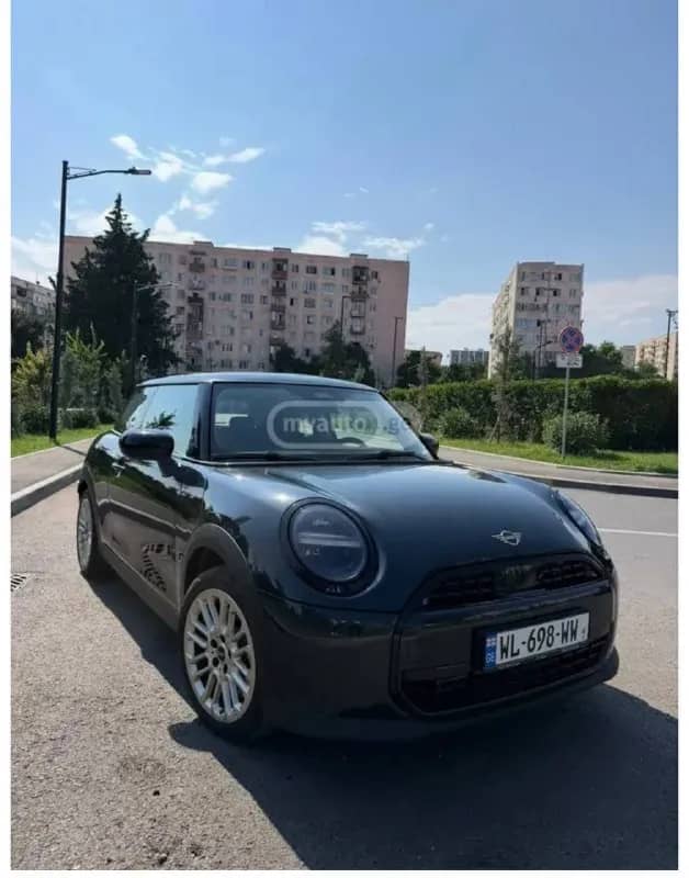 Mini Cooper — Тбилиси — 23 000 $