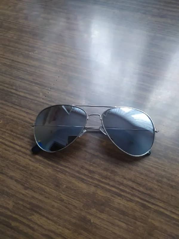 Colmag в стиле Aviator — Ереван — 5 000 ֏