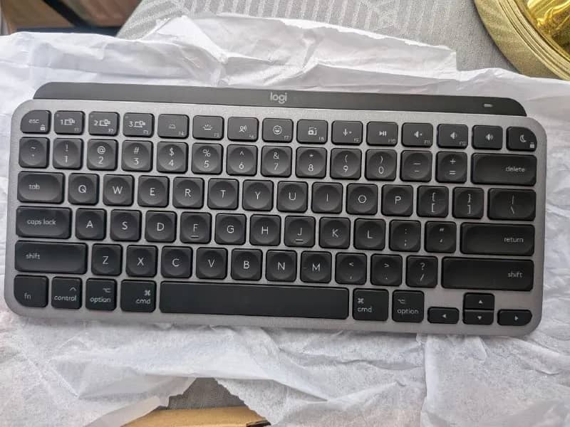 bluetooth-клавиатура Logitech MX Keys Mini for Mac — Тбилиси — 270 ₾