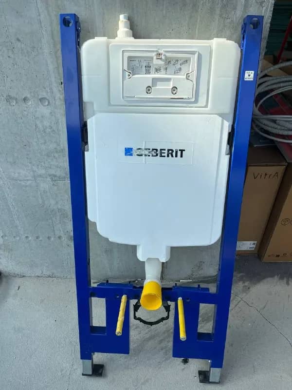 Ceberit 350 лари. В наличии 3 шт — Батуми — 350 ₾