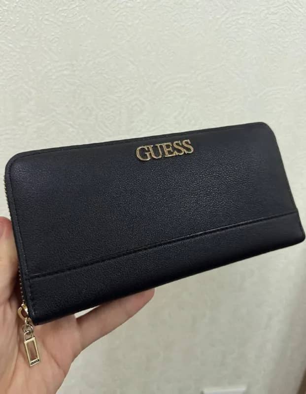 Кошелек Guess оригинал — Батуми — 70 ₾