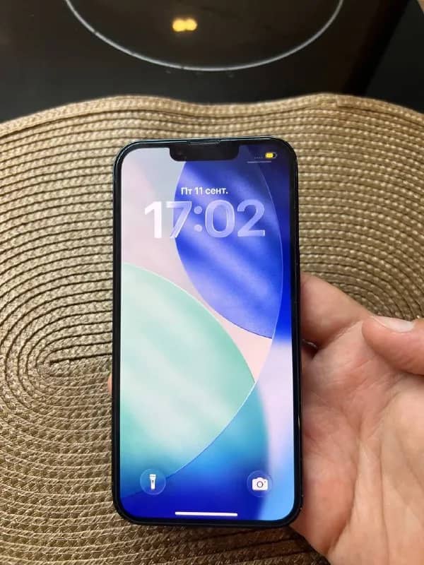 iPhone 13 — Батуми — 650 ₾