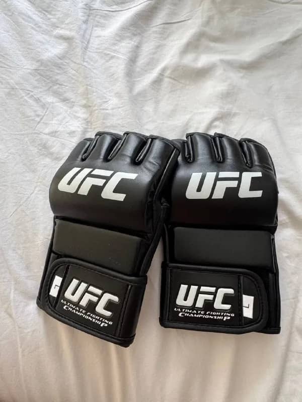 MMA — 50 лари; — Батуми — 50 ₾