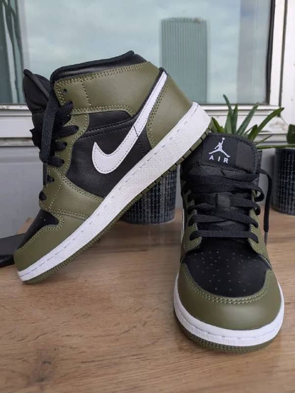 Nike Air Jordan US 5Y (UK 4.5) Оригинал.85 долларов или по курсу — Батуми