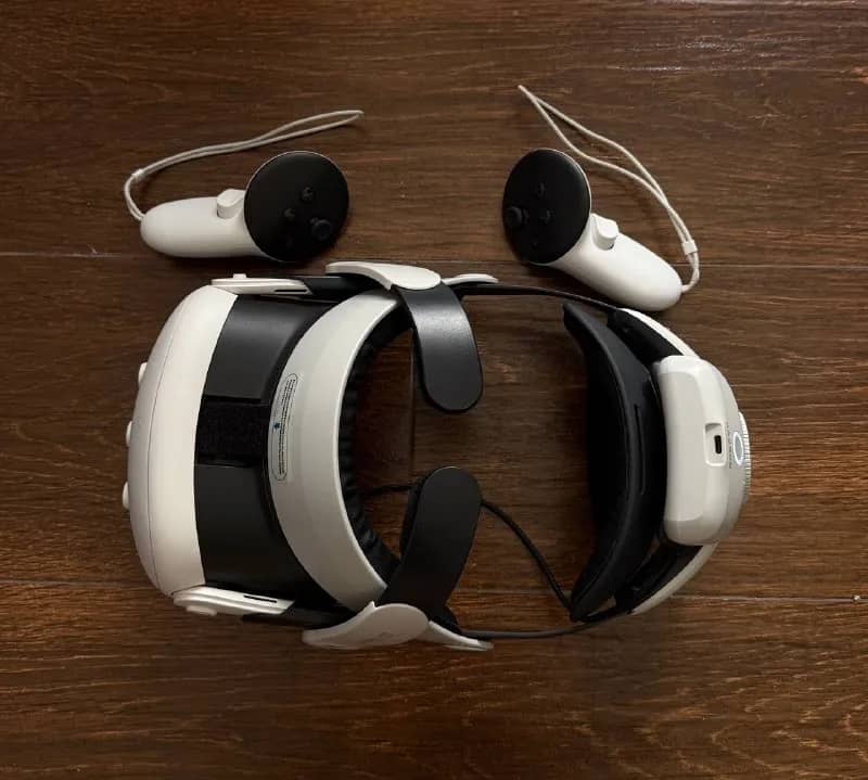 VR шлем Meta Quest 3 128 Гб с креплением BoboVR — Батуми — 1 300 ₾