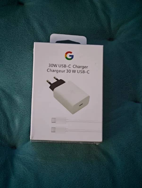 Google pixel 30w новая зарядка. 50 лари — Батуми — 50 ₾