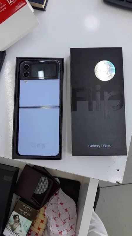 Самсунг Flip4 в идеальном состоянии с коробкой — Тбилиси — 550 ₾