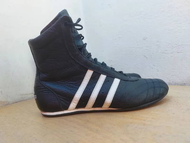 Adidas в стиле борцовок. — Тбилиси — 35 ₾