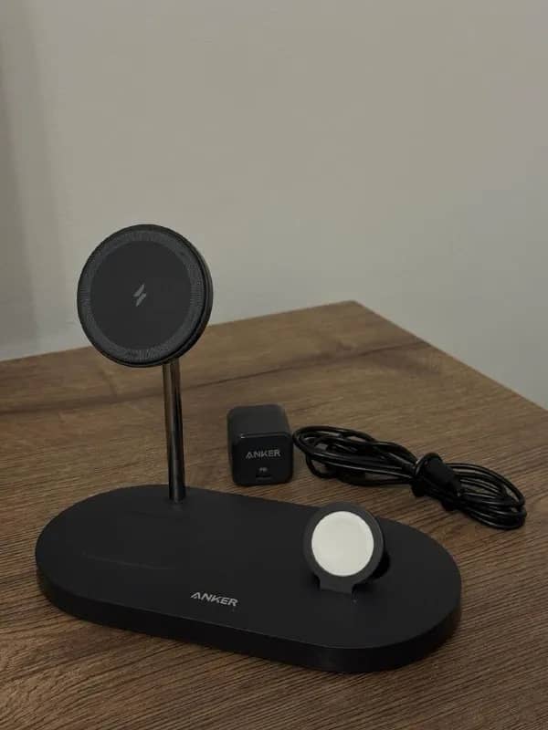 Anker 3-in-1 Wireless Charging Station — Тбилиси — 30 ₾