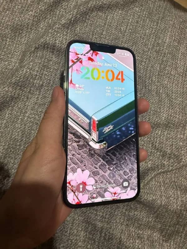 iPhone 13 Pro — Тбилиси — 900 ₾