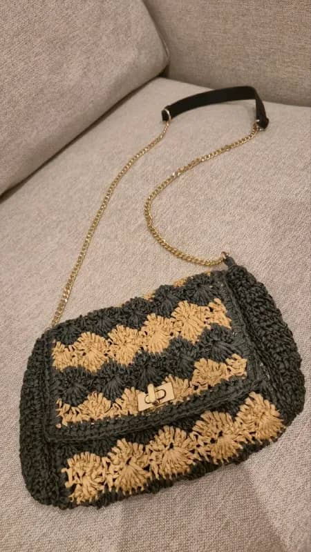 Zara плетёная в хорошем состоянии, формата кросс боди. 25 лари. Исани — Тбилиси — 25 ₾