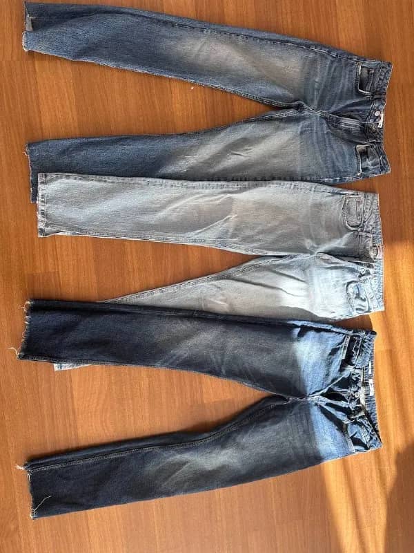 3 пары джинс размер 40 Mango, Zara цена за 3 пары 1000 лир (футболки отдам в подарок размер L) — Стамбул — 1 000 ₺