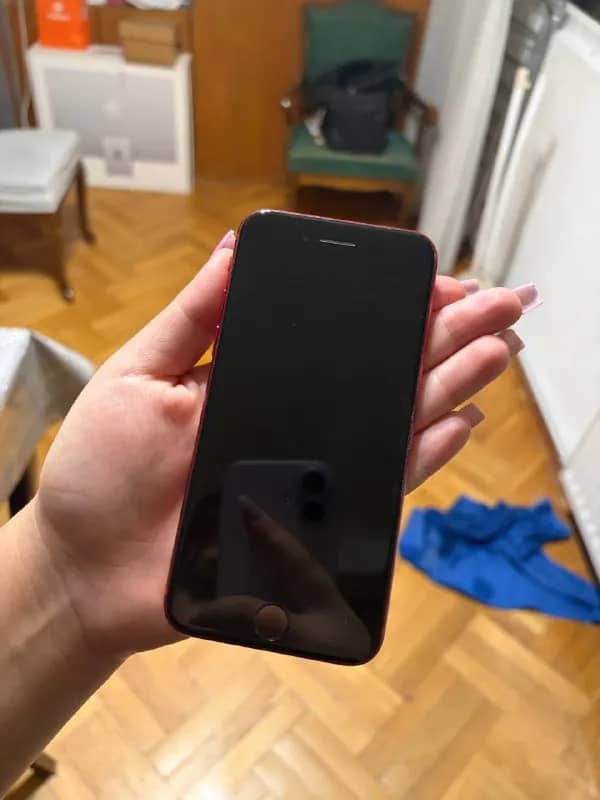 iPhone SE 2 generation — Тбилиси — 180 ₾