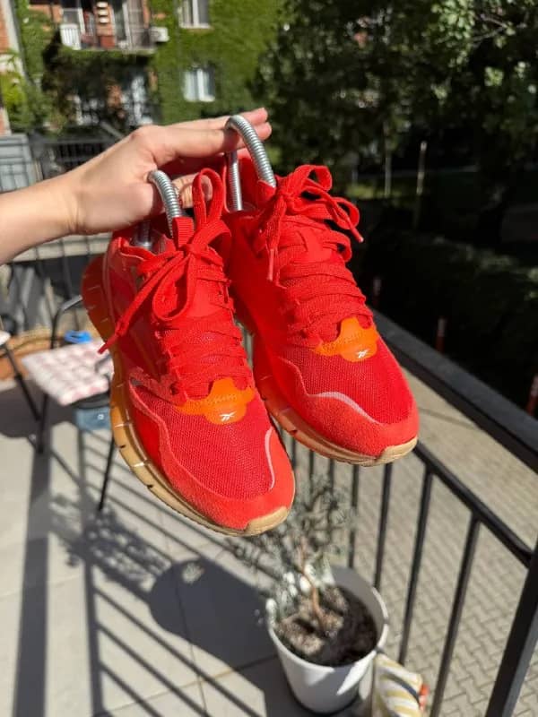 Reebok 37,5. Носились только в зале и то не часто — Тбилиси — 100 ₾