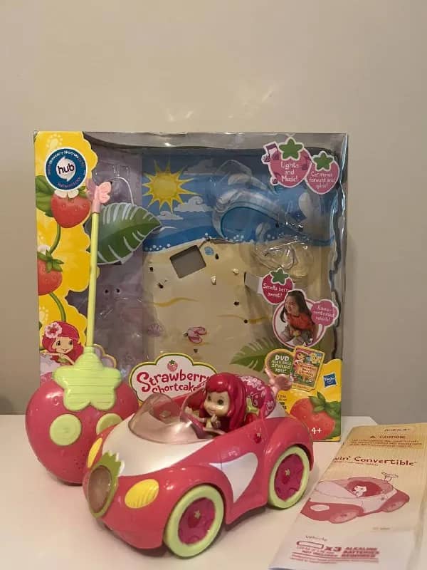 Игровой набор Шарлотки Землянички с машиной Hasbro — Алматы — 3 500 ₸