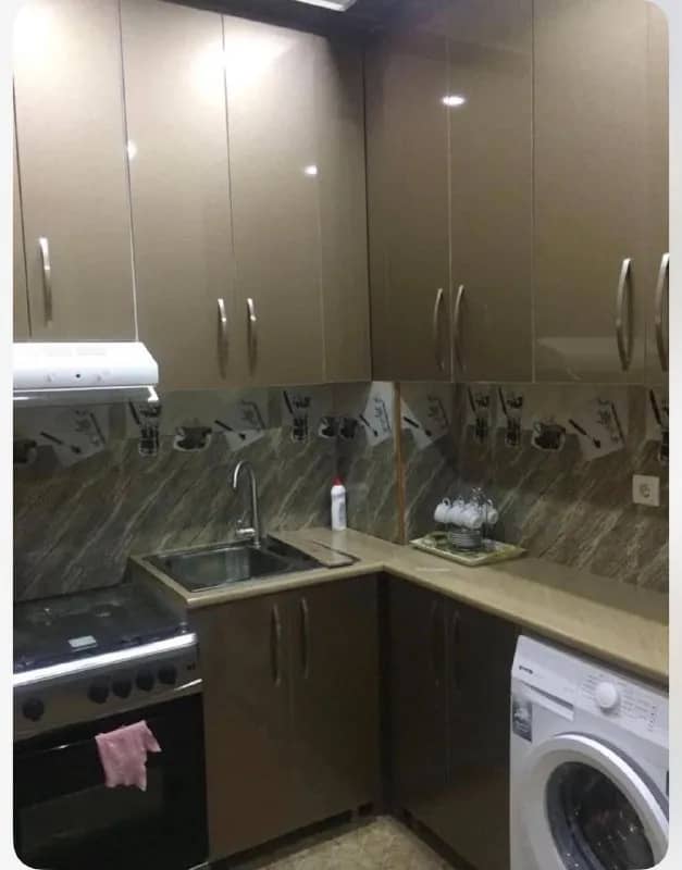 2+1 по улице 2-й переулок Инасоридзе, 4 — Батуми — 800 $