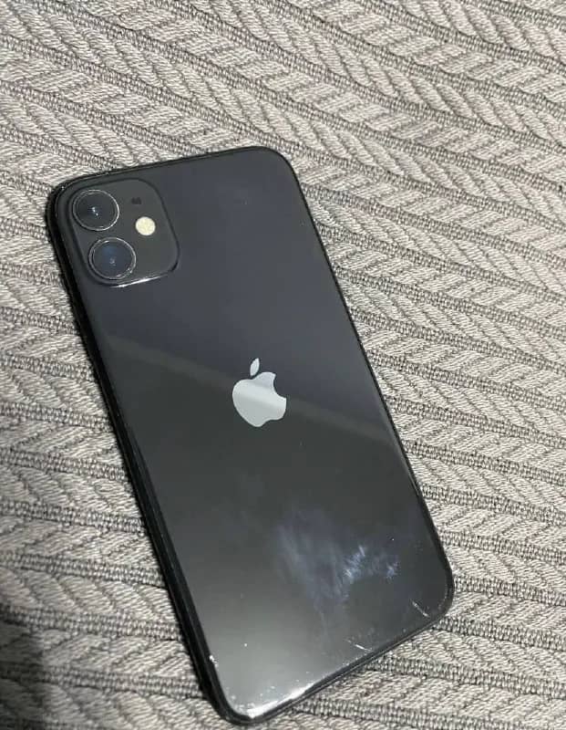 iPhone 11 128GB, аккумулятор 74% — Алматы — 55 000 ₸