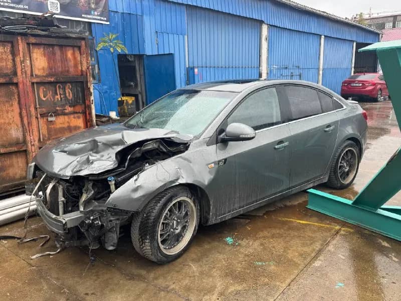 Chevrolet Cruze 2008 LTZ 1.6 Ecotec — Батуми — 900 $