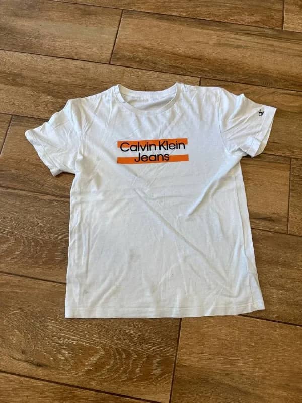 Calvin Klein — Батуми — 10 ₾