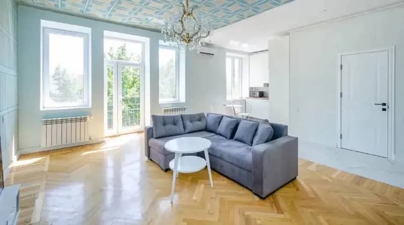 3-комн на ул. Сарьяна, 99 кв. м., 4\4 этаж каменного дома — Ереван — 1 800 $