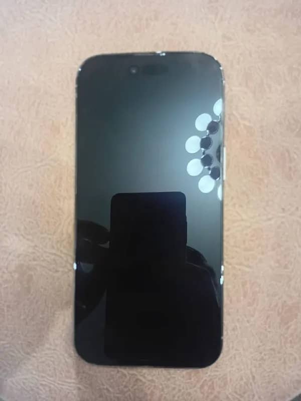 iPhone Air заменен на оригинальный, никаких проблем не возникло, 1800 лари. — Батуми — 1 800 ₾