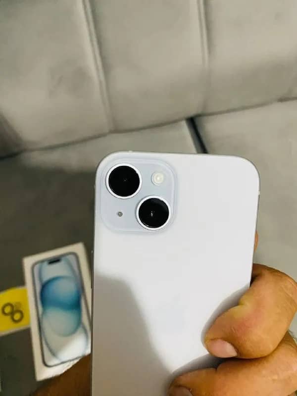 phone 15 (128 GB) — 40.000 TL — Анталия — 40 000 ₺