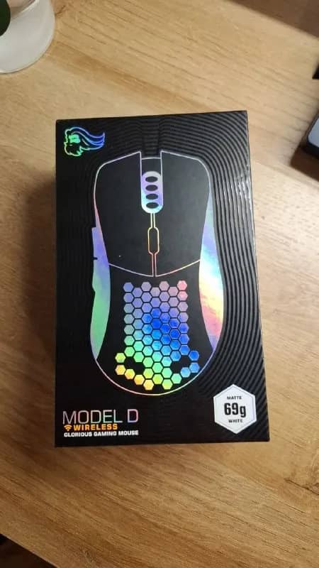 Glorious Model D Wireless 69g Белая Беспроводная Игровая Мышь — Анталия — 1 000 ₺