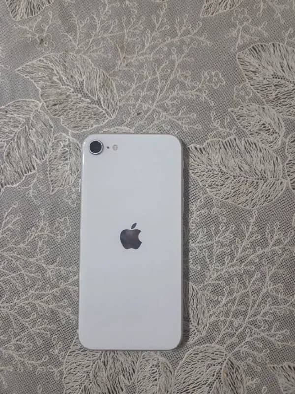iphone se 2022(mdm) и iphone 13 mini! Цена 250/500 — Тбилиси — 250 ₾