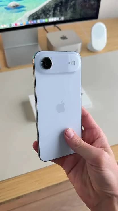 iPhone Air 256GB (Sky Blue) — Ереван — 250 000 ֏
