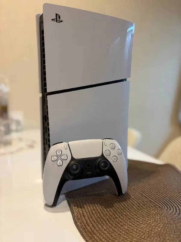 PS5 PlayStation 5 Slim — версия с дисководом. — Батуми — 1 300 ₾