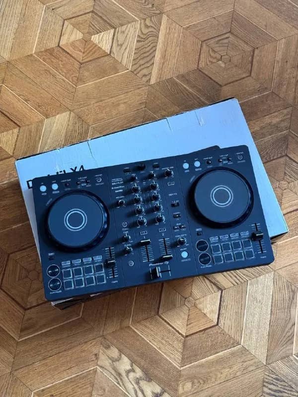 DDJ FLX4 — Ереван — 90 000 ֏