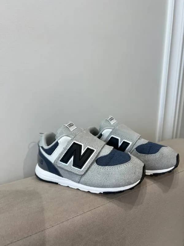 New Balance 574. Оригинал. В отличном состоянии. Легкие, широкий нос, гнутся легко, удобная застежка — Алматы