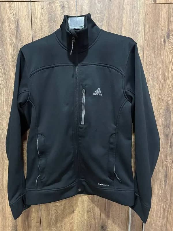 Adidas, размер M, — 60 лари — Тбилиси — 60 ₾
