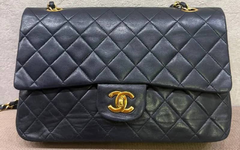 6000 lari — Тбилиси — 6 000 ₾
