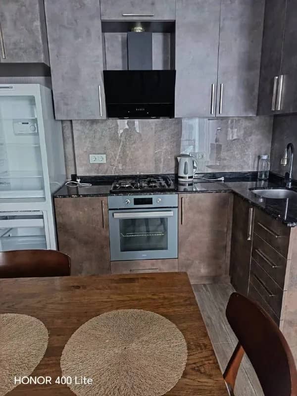 1+1 по улице Такаишвили, 51/53☑️ — Батуми — 600 $